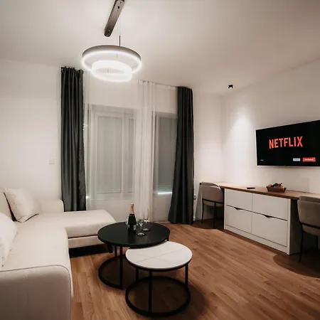 Toro Hospitality Apartment