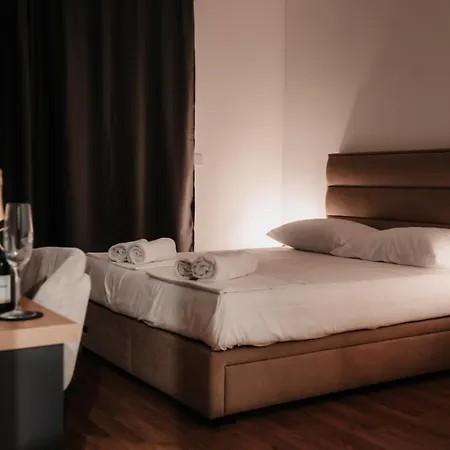 Toro Hospitality Apartment