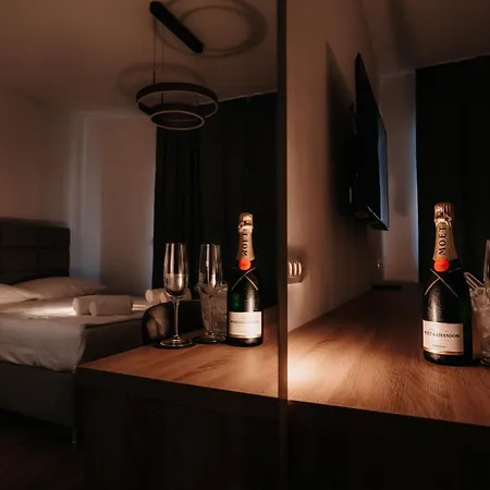 Toro Hospitality Apartament *