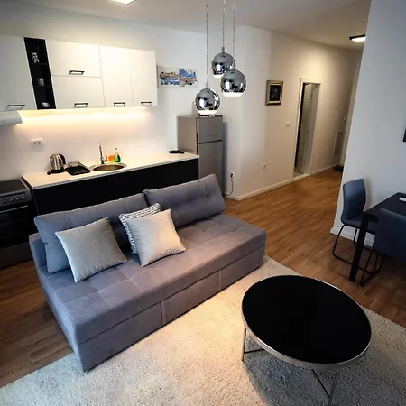 Toro Hospitality Apartment *